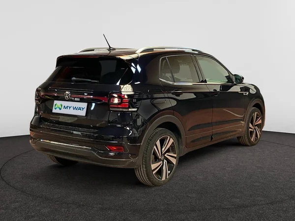 VOLKSWAGEN T-Cross (2022) — foto 13 van 16