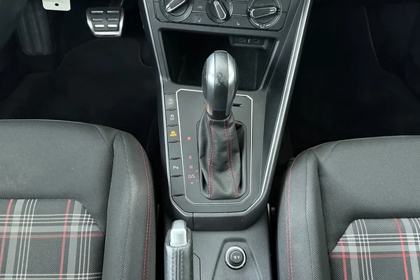 Volkswagen Polo Gti (2020) — foto 4 van 17