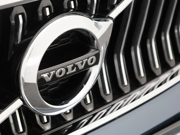 Volvo XC40 (2022) — foto 28 van 44