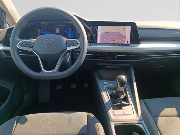VOLKSWAGEN Golf VIII (2024) — foto 21 van 24