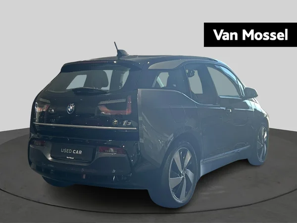 BMW i3 (2018) — foto 16 van 21