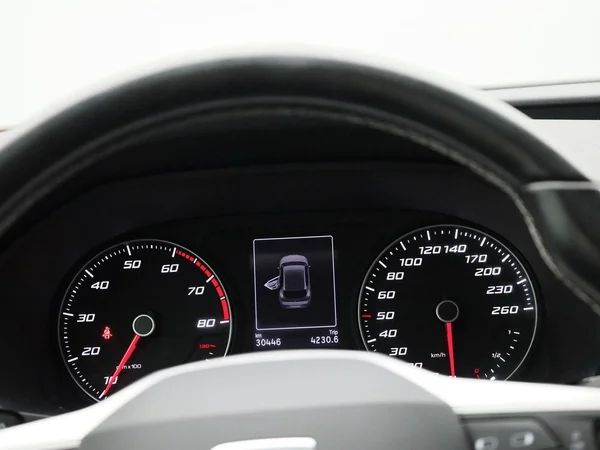 SEAT Leon (2023) — foto 2 van 37