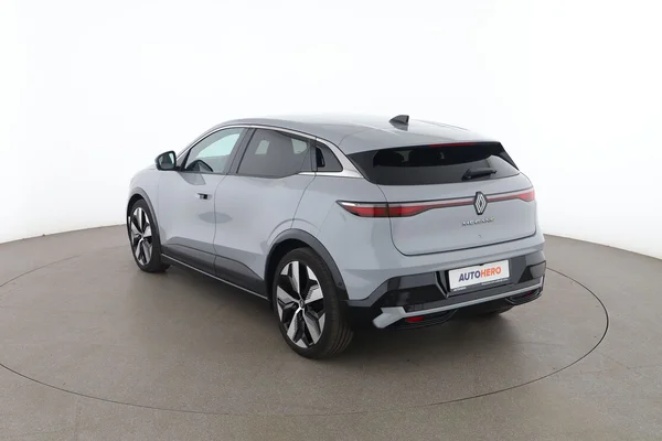 Renault Megane (2022) — foto 10 van 16