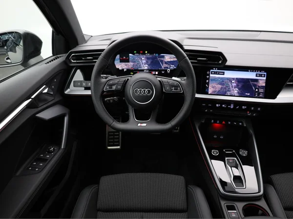 AUDI A3 Sportback (2025) — foto 13 van 21