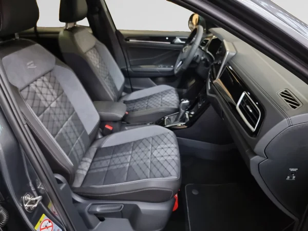 VOLKSWAGEN T-Roc (2026) — foto 13 van 24