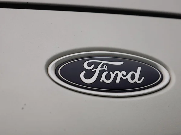 Ford S-Max (2022) — foto 33 van 41