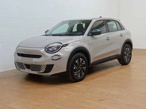 Fiat 600 (2025) — foto 15 van 20