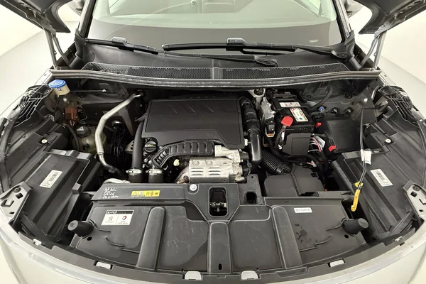 Peugeot 3008 (2020) — foto 18 van 32