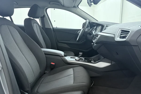 BMW 1 Hatch (F40) (2025) — foto 17 van 19