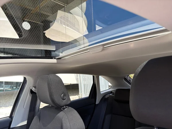 VOLKSWAGEN Taigo (2026) — foto 13 van 24
