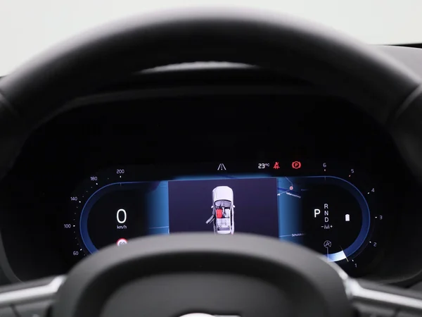 Volvo XC60 (2021) — foto 43 van 44