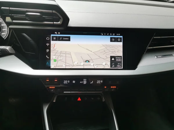 AUDI A3 Allstreet (2025) — foto 5 van 14