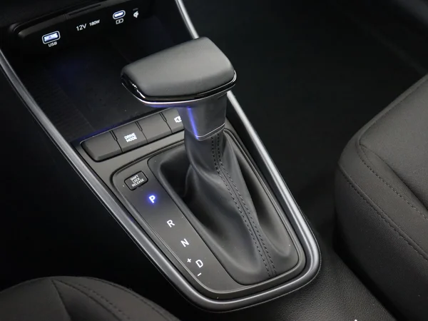 HYUNDAI Bayon (2025) — foto 4 van 27