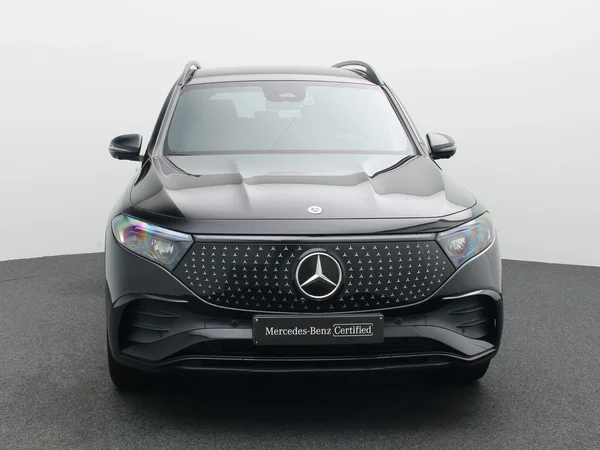 Mercedes-Benz EQB (2025) — foto 23 van 32