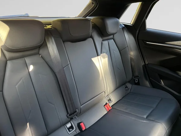 AUDI A3 Sportback (2023) — foto 20 van 25