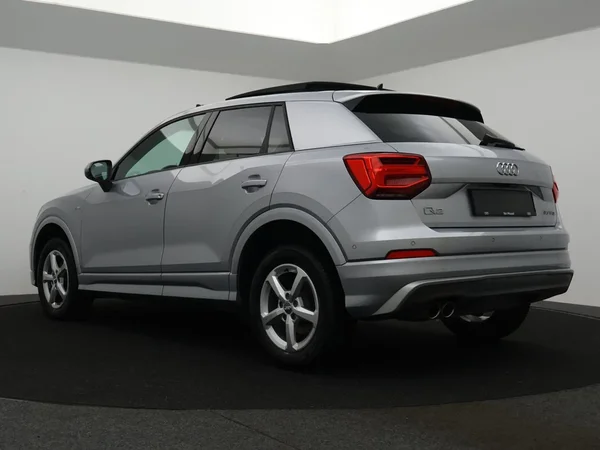 Audi Q2 (2019) — foto 12 van 29