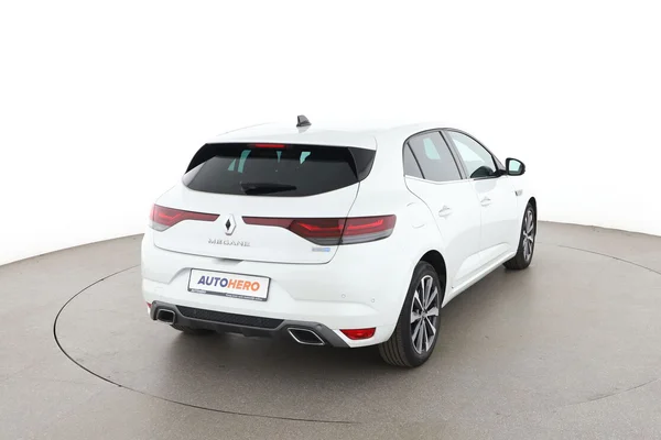 Renault Megane (2021) — foto 12 van 16