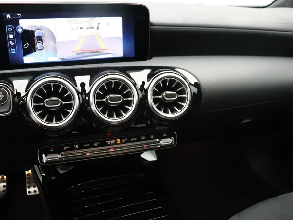 Mercedes-Benz A-Klasse (2025) — foto 10 van 28