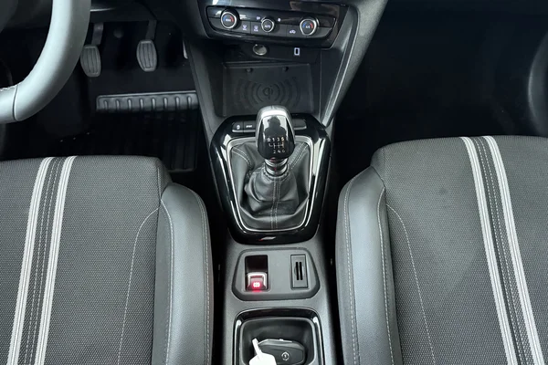 Opel Corsa (2025) — foto 4 van 19