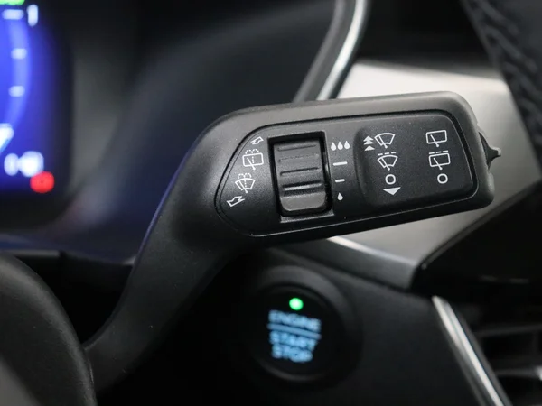 FORD Kuga (2022) — foto 15 van 29