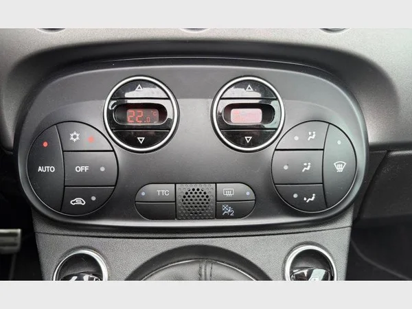Abarth 595C (2021) — foto 9 van 19