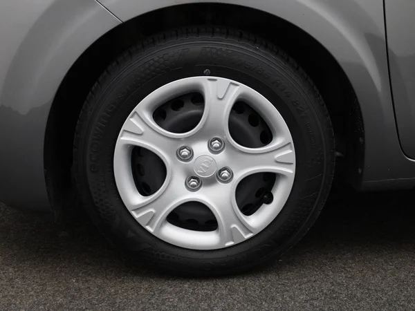 Kia Picanto (2023) — foto 5 van 32