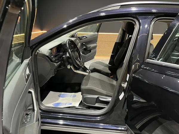 Volkswagen Taigo (2022) — foto 17 van 19