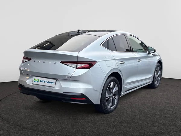 SKODA Enyaq Coupé (2024) — foto 10 van 24