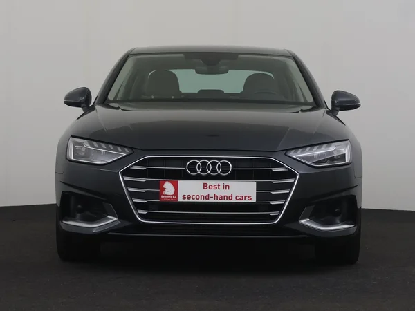 AUDI A4 (2022) — foto 27 van 29