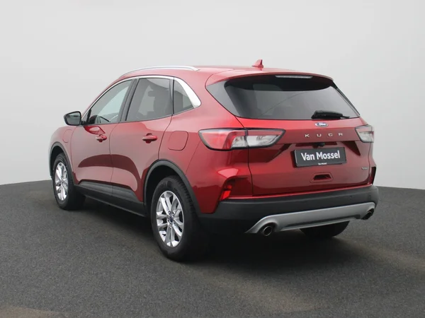 Ford Kuga (2022) — foto 12 van 38