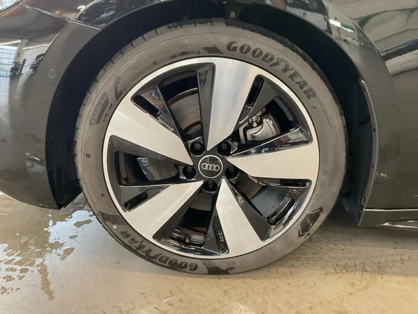 AUDI A5 Avant Dsl (2025) — foto 14 van 22