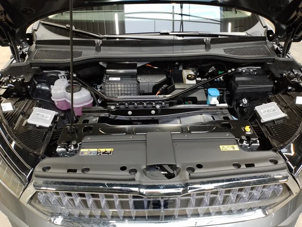 SKODA Enyaq (2024) — foto 14 van 16