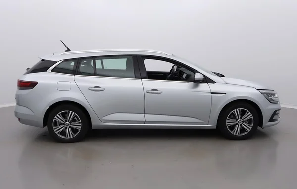 Renault Megane SW Phase II E-TECH (PHEV) (2023) — foto 31 van 34