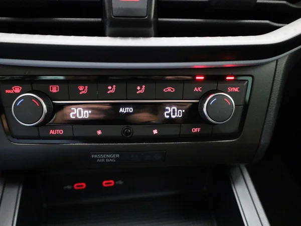 SEAT Ibiza (2023) — foto 13 van 39