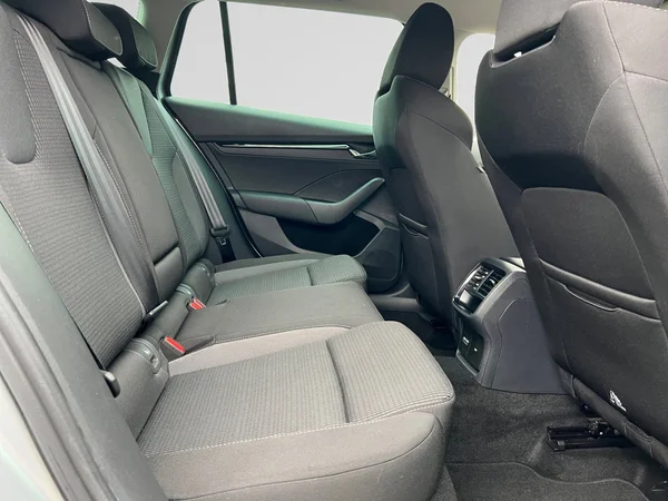 SKODA Octavia Combi (2022) — foto 11 van 24