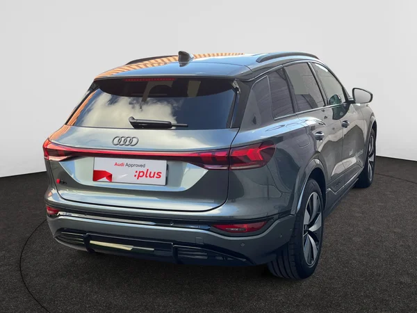 AUDI Q6 e-tron (2024) — foto 9 van 20