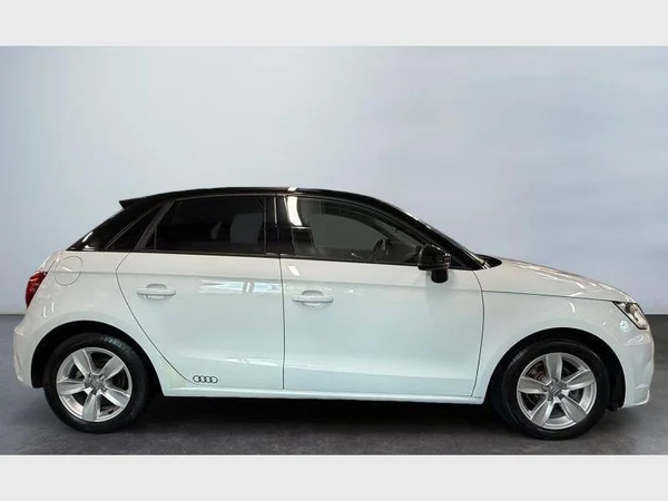 AUDI A1 Sportback (2017) — foto 18 van 24