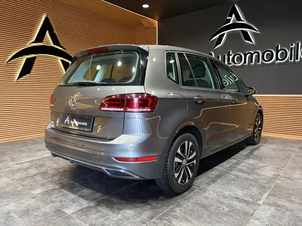 Volkswagen Golf (2020) — foto 23 van 28