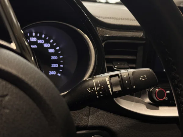 Kia Ceed (2024) — foto 4 van 21