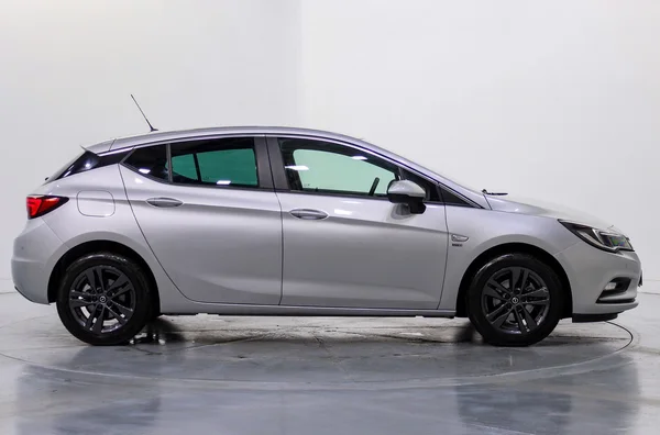 Opel Astra (2019) — foto 50 van 53