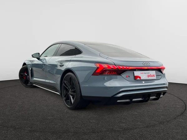 AUDI S e-tron GT (2026) — foto 18 van 24