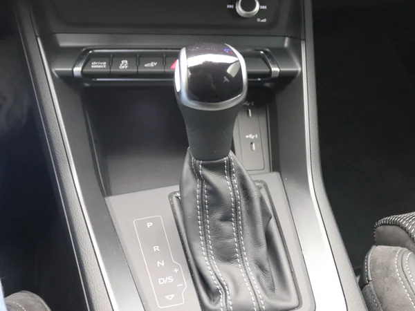 AUDI Q3 Sportback (2021) — foto 10 van 32