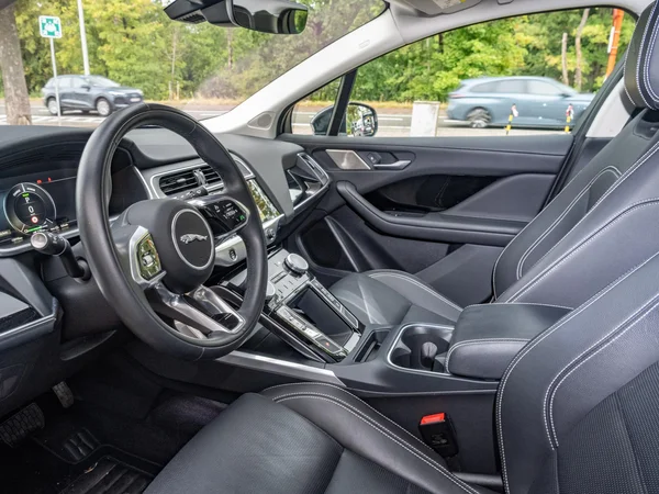 Jaguar I-PACE (2023) — foto 28 van 29