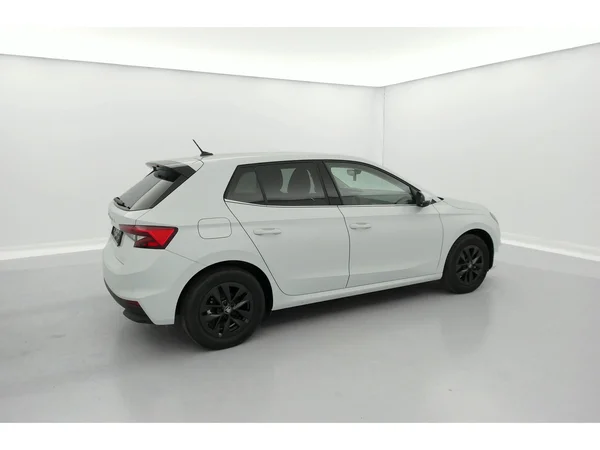 SKODA Fabia (2025) — foto 3 van 36