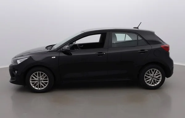 Kia Rio (2021) — foto 12 van 36