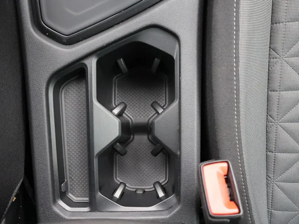 VOLKSWAGEN Tiguan eHybrid (PHEV) (2022) — foto 28 van 29
