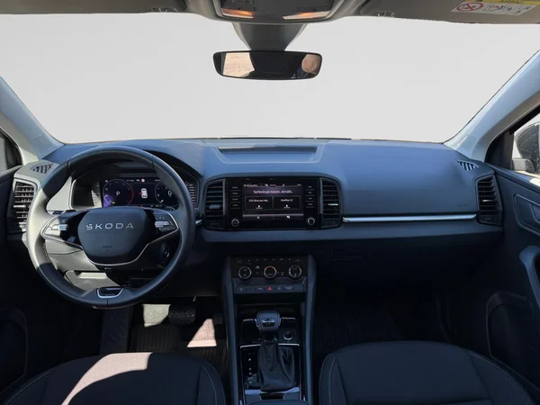 SKODA Karoq (2025) — foto 18 van 24