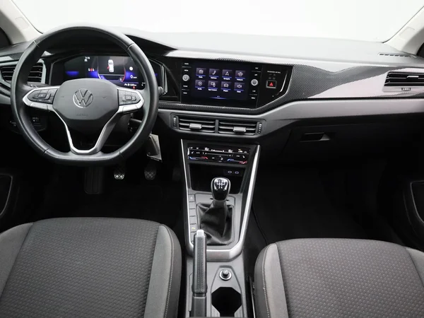 Volkswagen Taigo (2023) — foto 4 van 41
