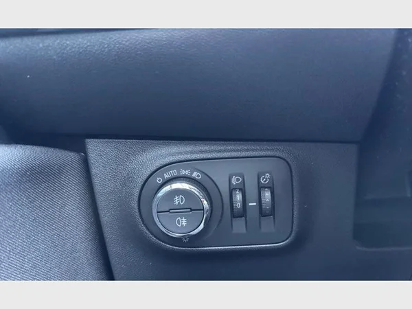 Opel Corsa (2019) — foto 5 van 24