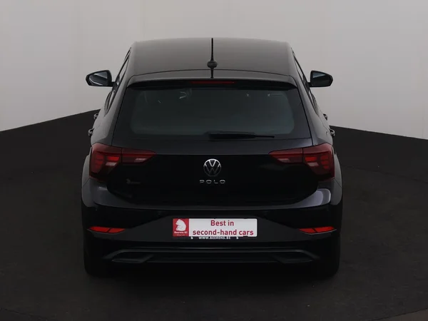 VOLKSWAGEN Polo (2022) — foto 24 van 27